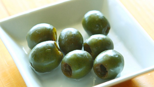 家庭でオリーブの実を美味しく食べる１２の方法 山田オリーブ園